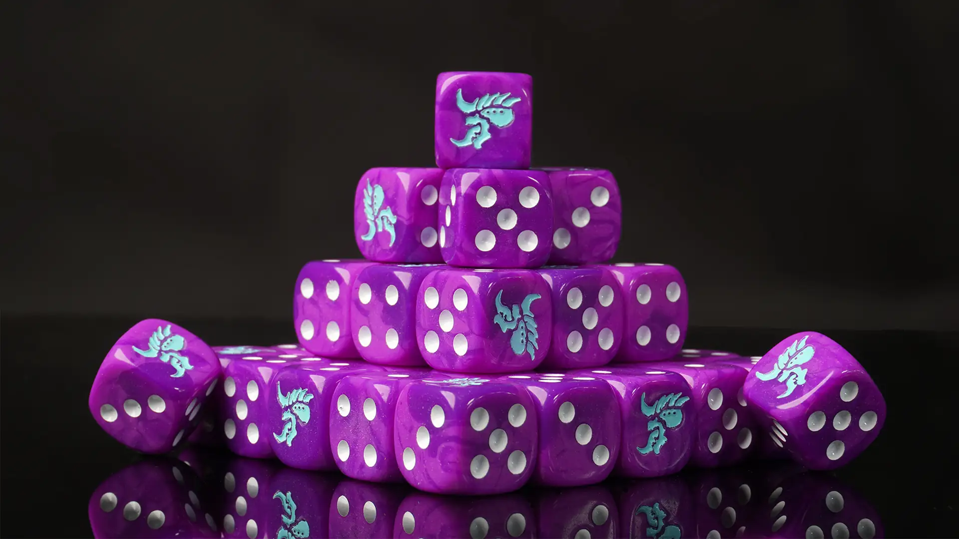 wargame dice, custom dice, 40 dice