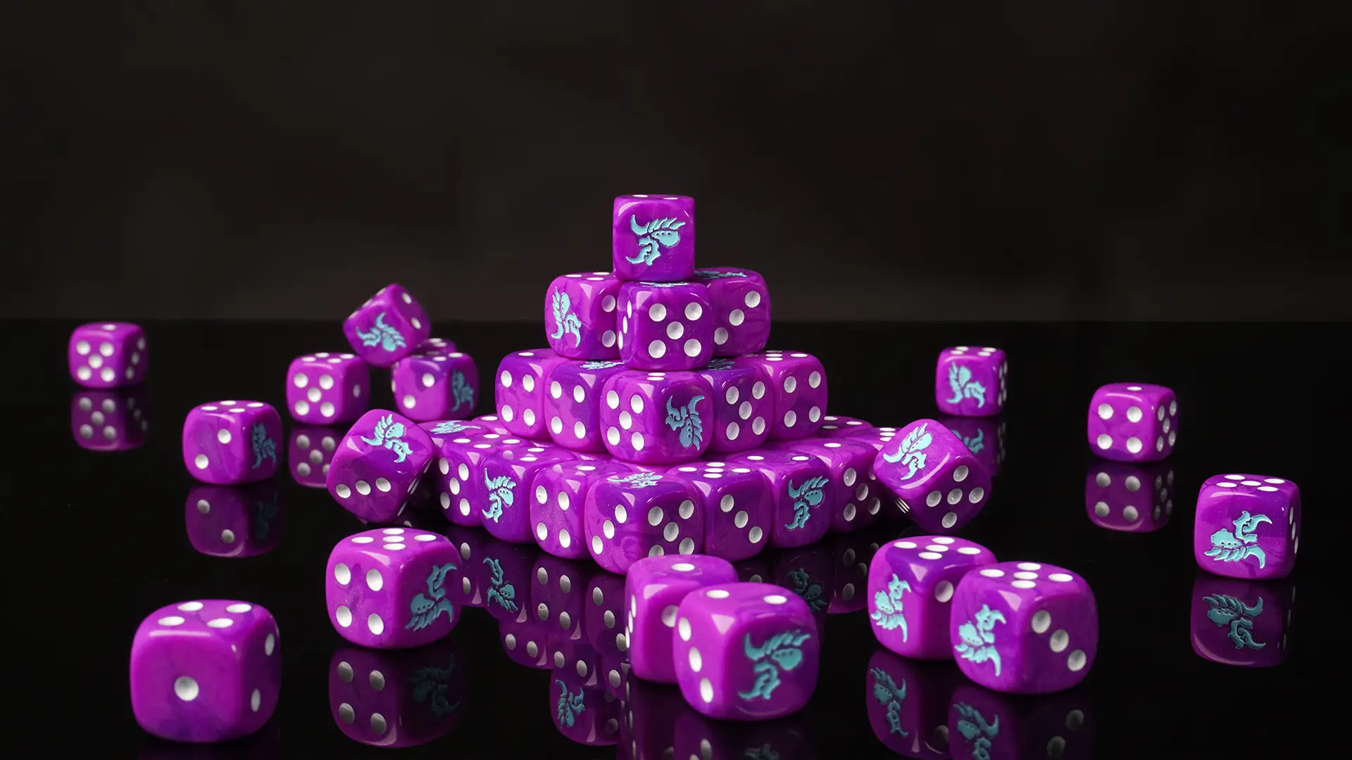 wargame dice, custom dice, 40 dice