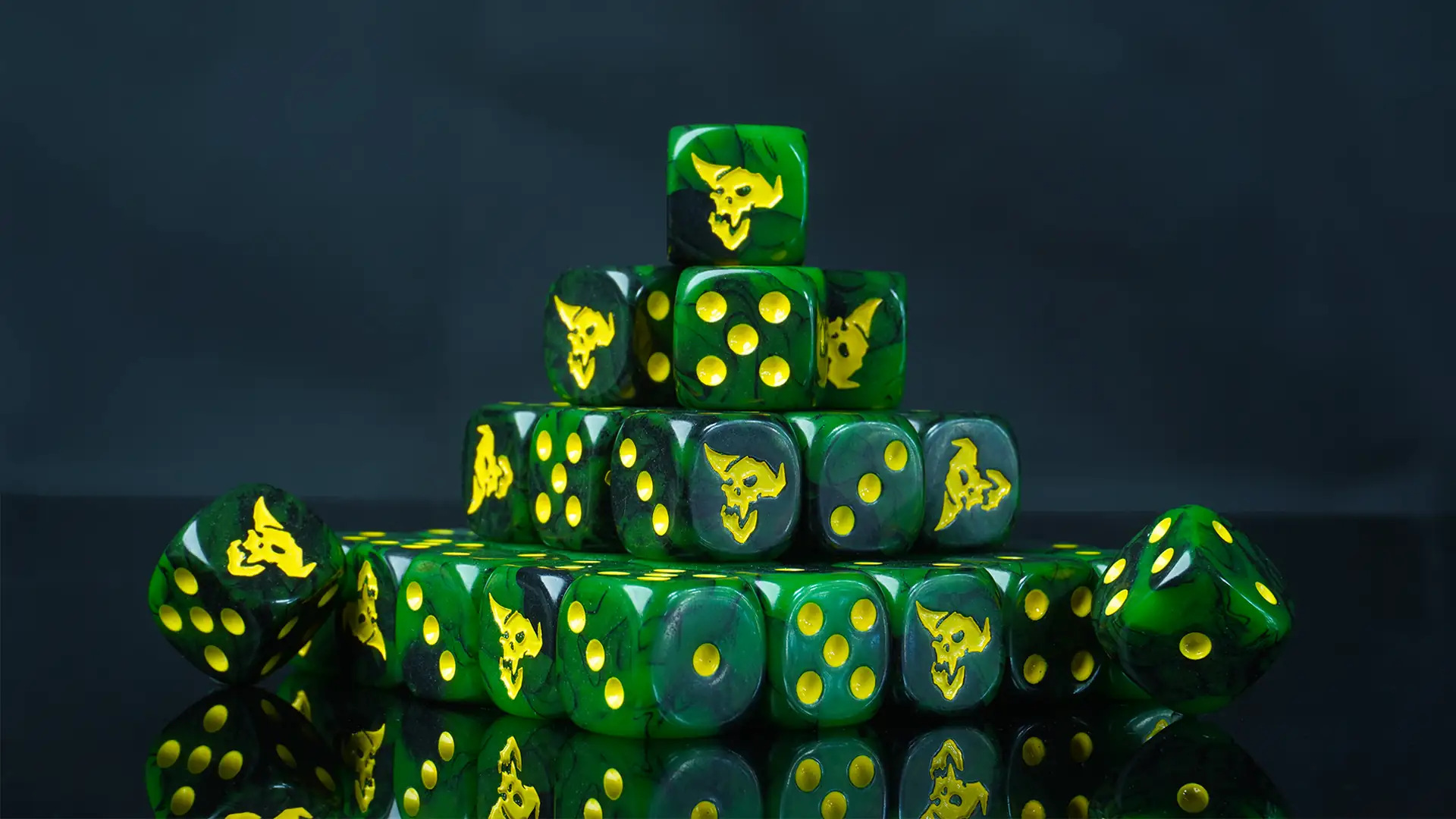wargame dice, custom dice, 40 dice